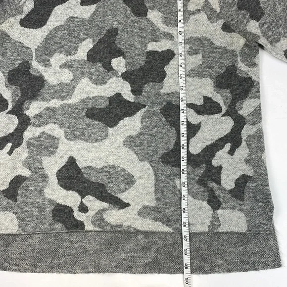 Athleta Undercover Camo Sweatshirt - Picture 11 of 12
